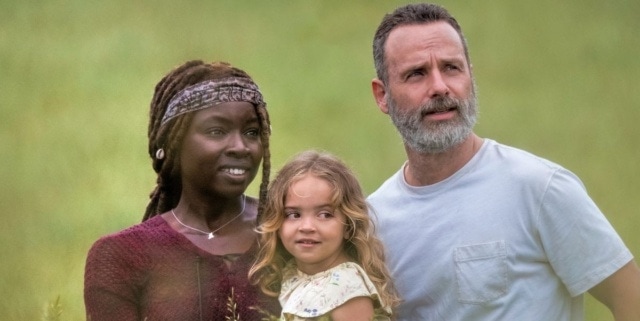 Danai Gurira, Chloe and Sophia Garcia-Frizzi, and Andrew Lincoln in The Walking Dead