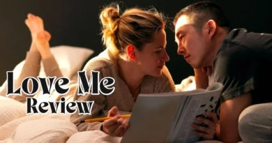 Love Me Review Banner Kristen Stewart and Steven Yeun. Image Courtesy of Sundance, Photo by Justine Yeung.