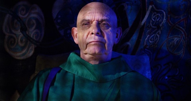 Doug Bradley in Thorns