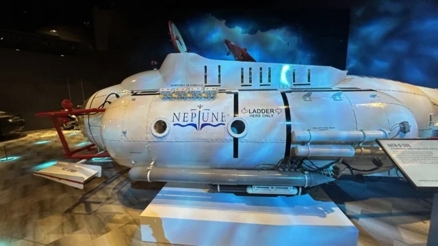 Neptune Submarine