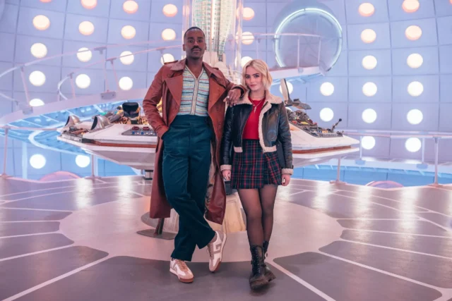 Ncuti Gatwa and Millie Gibson in the new Tardis