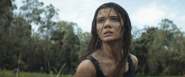 Freya Allan as Mae in Kingdom of the Planet of the Apes