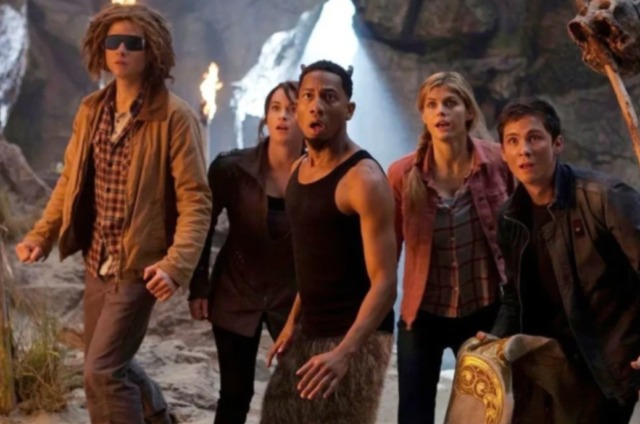 The main cast of 'Percy Jackson: Sea of Monsters'