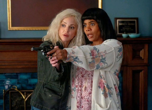 Scary Movie (2026) film image starring Anna Faris and Regina Hall
