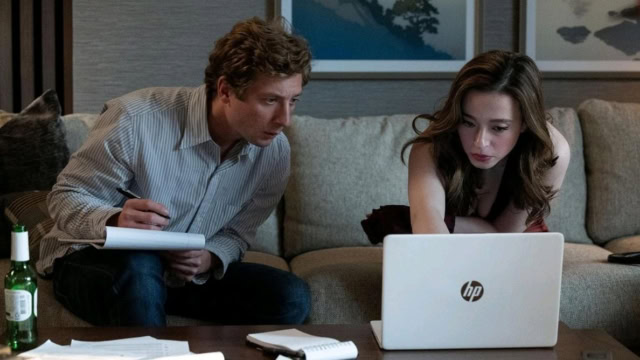 Jeremy Allen White and Mikey Madison in the film The Social Reckoning 